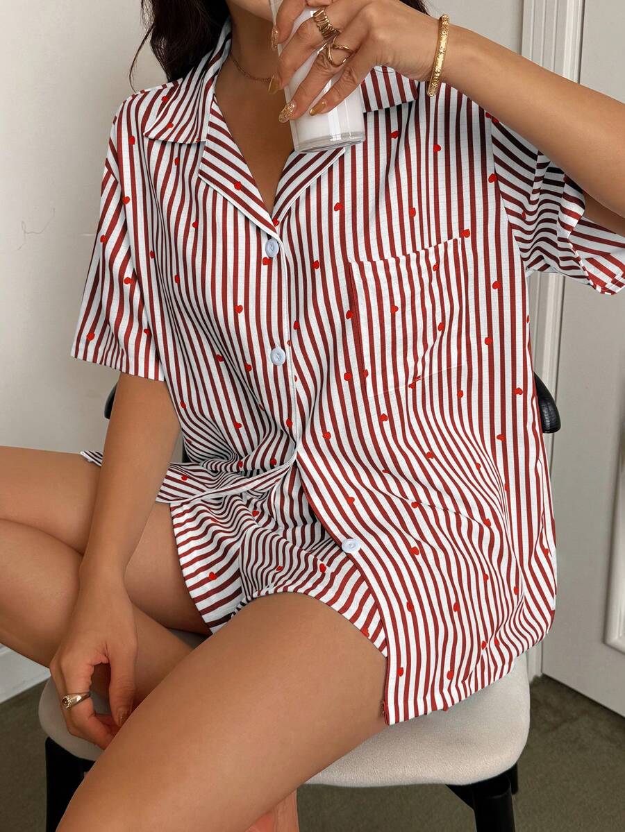 Napfluff 藍色條紋小愛心印花短袖開襟衫與短褲寬鬆女款睡衣套裝 - 紅色 - 查看 1