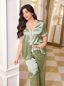 MuseNap CURVE Set Piyama Cardigan Kancing Depan Leher V Motif Renda Satin Ukuran Plus - Hijau - View 1