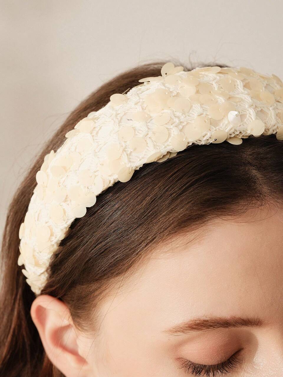 BEIGE SEQUINED HEADBAND