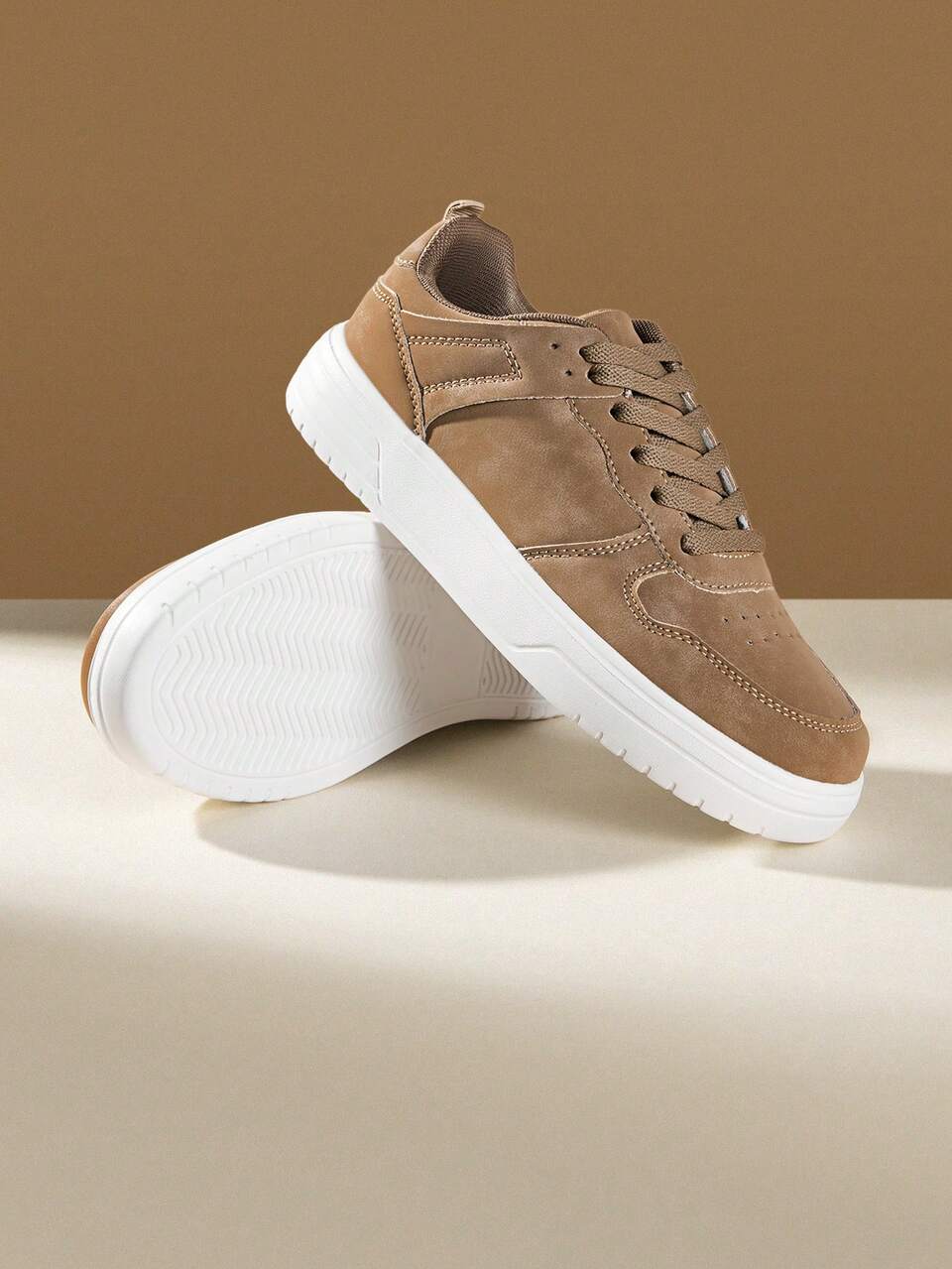 CUCCOO EASI Women's Color Block Skate ShoesCasual Lace-Up Outdoor Sneakers,Comfortable Low-Top Sports Shoes