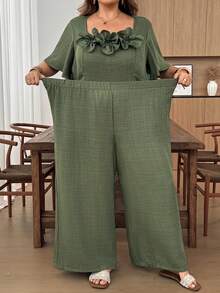 SHEIN CURVE+ Plus Size 3D Floral Decor Ruffle Hem Top And Loose Long Pants 2 Pieces Set - Army Green - View 9