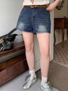 Dazy Plus Vintage Denim Washed Distressed Straight Leg Casual Denim Shorts, Versatile For Spring/Summer, Plus Size Women - Dark Wash - View 4