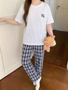 DAZY 2件組女款夏季居家休閒套裝，寬鬆短袖T恤搭配格紋直筒長版睡褲 - 白色 - 查看 4