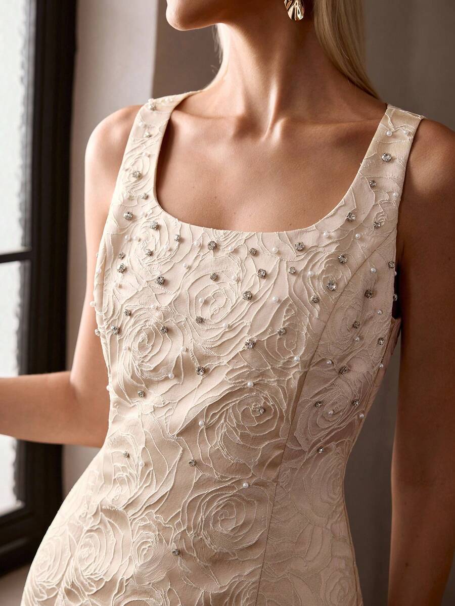 MOTF PREMIUM BEADED FRONT SLEEVELESS BODYCON FISHTAIL LONG DRESS