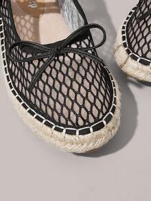 Styleloop Women's Black Mesh Straw Woven Rope Sole One-Strap Buckle Flat Shoes - Chocolate Brown - View 5