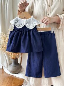 SHEIN Playful Pals 鄉村風彼得潘領幼兒女童套裝，嬰兒時尚刺繡下擺無袖上衣與長褲 2 件套 - 藍色 - 查看 6
