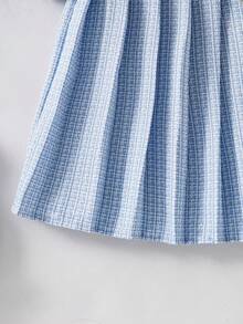 SHEIN Elladie kids ملابس خريفية للفتيات المراهقات 3 قطع/مجموعة جاكيت كارديجان أزرق بودرة مع أزرار لؤلؤية بيضاء وسحاب علوي مع قميص بدون أكمام مضلع خريف العودة إلى المدرسة كاجوال لطيف عائلي - الأزرق - مشاهدة 6