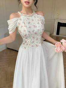 Modelyn 優雅露肩串珠掛脖長洋裝，柔和氛圍女款長洋裝 - 白色 - 查看 4