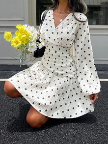 SHEIN Frenchy Women's Elegant French Vintage Polka Dot V-Neck Wrap Ruched Puff Sleeve Mini Dress Going Out Picnic Brunch Back To School Business Autumn Black White - Multicolor - View 9