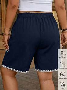 Comfylo Plus Size Women's Ruffle Hem Waist Tie Floral Trim Shorts - Navy Blue - View 2
