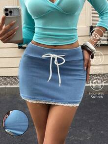 SHEIN Essnce Mini-jupe en denim tricoté à taille basse avec bordure en dentelle - Bleu azur - Voir 8