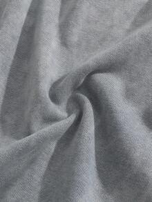 女童牛仔長褲，秋季新品，煙灰色，寬鬆直筒版型，小馬刺繡與抽繩裝飾，輕量柔軟針織牛仔布料，舒適穿著，時尚女孩必備，適合日常穿著、拍照、購物、外出等，2026新款女童牛仔長褲 - 灰色 - 查看 6
