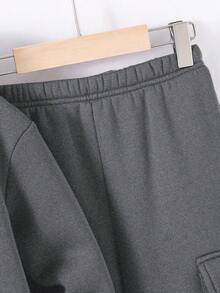SHEIN 2件組小男孩小女孩兒童休閒學院風舒適時尚極簡實用百搭字母圖案抓絨內裡連帽衛衣與長褲套裝，適合開學第一天，校服，圓領衛衣，兒童服飾，男孩套裝，幼兒男孩衣服，返校季，男孩套裝，適合日常穿著，適合上學，適合外出，適合運動，適合秋冬季節 - 深灰色 - 查看 8