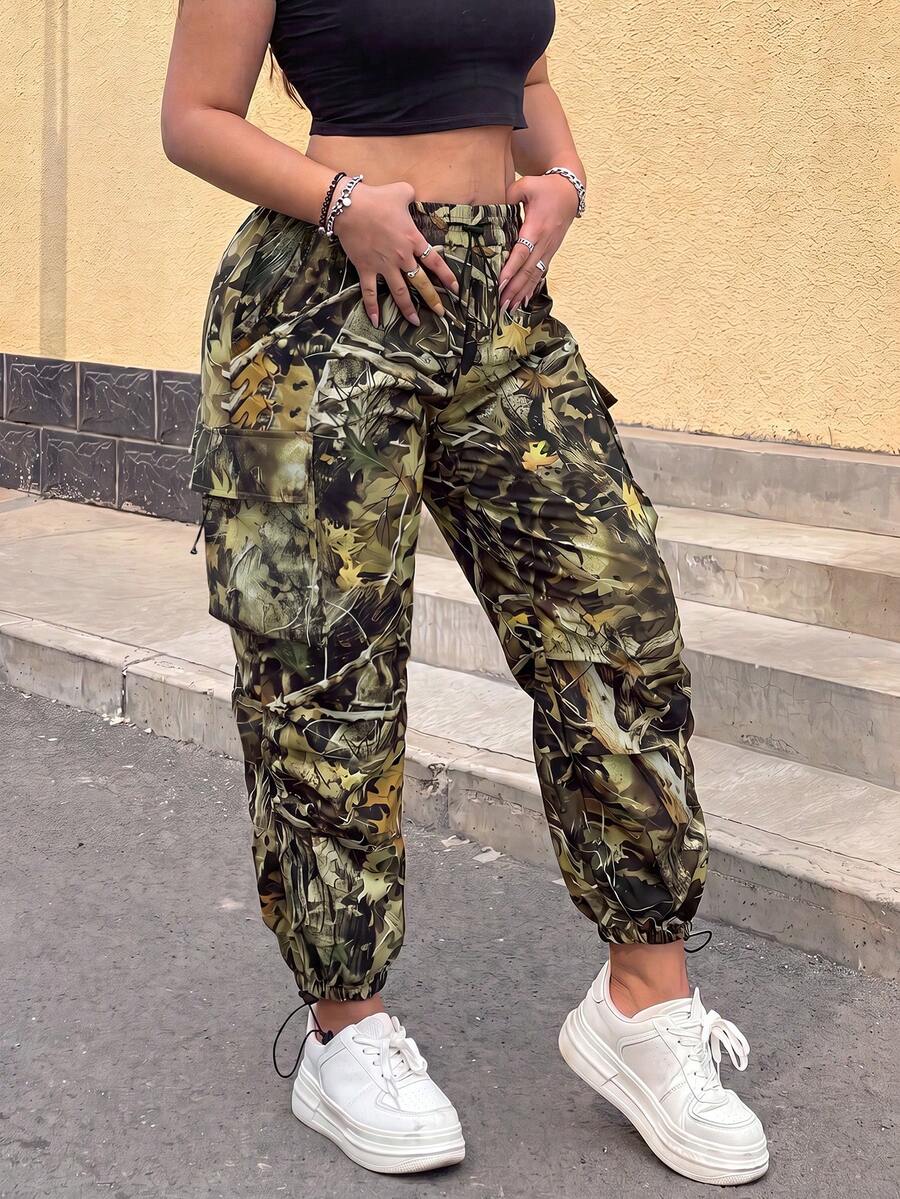 POPSWAY Plus Size Casual Camouflage Print Multi-Pocket Drawstring Cargo Pants - Multicolor - View 1