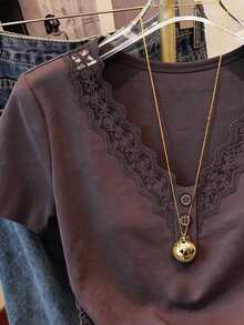 EMERY ROSE Lace Trim Fashionable Minimalist Women's Waist Ruched V-Neck Short Sleeve T-Shirt, Gift For Friends - Coffee Brown - View 4