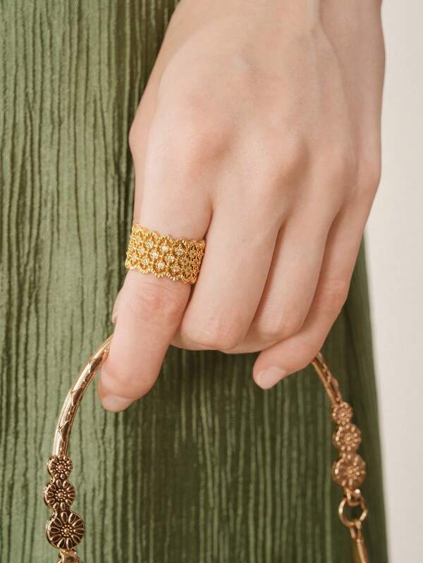 MOTF PREMIUM 18K GOLD PLATED FRENCH RETRO LACE RING ADJUSTABLE OPENING DESIGN LIGHT LUXURY PLATED FINE GLITTER RING