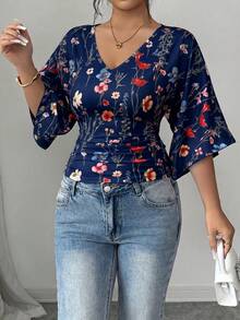 Elenzga Plus Size Elegant V-Neck Printed T-Shirt - Navy Blue - View 3