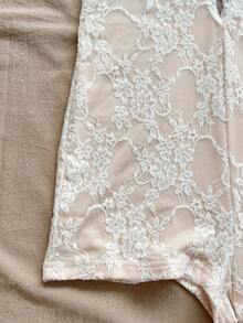 Soleia 女款白色針織紋理波浪布料深V掛脖露背性感時尚修身連身褲，適合派對、約會、下午茶、波希米亞度假、海灘、夏季穿搭 - 白色 - 查看 5