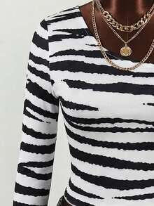 Mistrie Summer One-Shoulder Long Sleeve Zebra Print Cropped Fitted Top - Multicolor - View 8