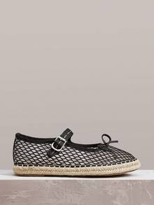 Styleloop Women's Black Mesh Straw Woven Rope Sole One-Strap Buckle Flat Shoes - Chocolate Brown - View 2