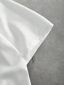 HIMLAND 男士數位毛巾刺繡短袖單排扣休閒襯衫 - 白色 - View 6