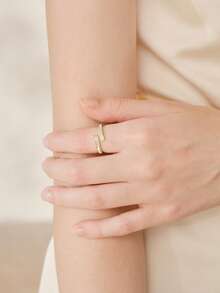 MOTF PREMIUM 18K GOLD PLATED NICHE CROSS OPENING RING LIGHT LUXURY ADJUSTABLE DESIGN TEMPERAMENT RING - Yellow Gold - View 2