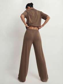Ocili Studio Leisure Women's Solid Color Simple Short Sleeve Top And Pants Casual Homewear Set, Summer Holiday Season Outfit - Coffee Brown - View 2