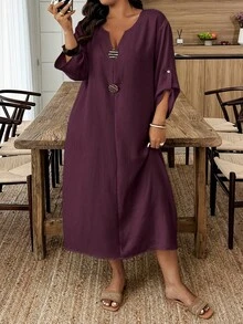 Weeklong Plus Size Casual Vacation Button Decor Dress - Maroon - View 4
