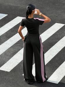Muchica 女款條紋短袖T恤與長褲休閒黑色針織套裝 - 黑色 - 查看 2