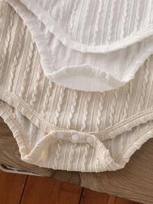 SHEIN Vintaside Kids 兒童扭紋長袖內搭衫 春/秋圓領內層底層 嬰兒連身衣 - 白色 - 查看 4