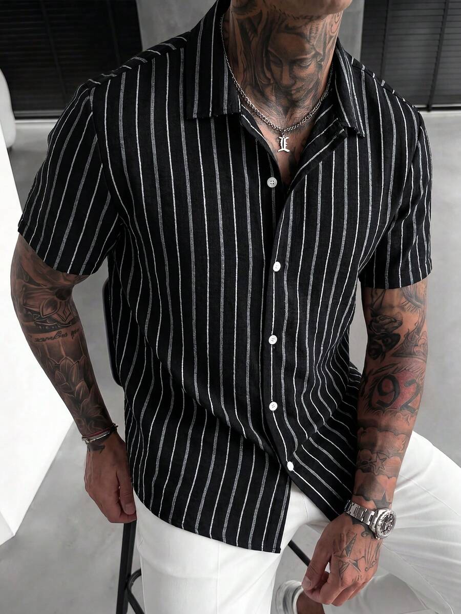 SLATEMANN 男士夏季黑色直條紋休閒度假修身翻領短袖襯衫,儀式穿著 - 黑色 - 查看 1