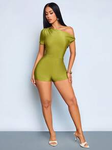 SOLERSUN Elegant Fashionable Casual Street Style Glossy Stretch Fabric Short-Sleeved Asymmetrical Neckline Metal Buckle Sexy Jumpsuit Club Olive Green - Green - View 4