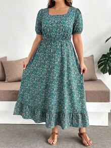 SHEIN Clasi Vestido de Talla Grande con Estampado Floral, Cuello Cuadrado y Bajo con Volantes - Verde Oscuro - Ver 4