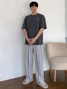 DAZY 男士夏季字母印花T恤與格子長褲睡衣套裝 - 彩色 - 查看 3