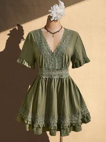 SHEIN ICON Women's Plus Size Lace Patchwork V-Neck Dress Cruise Vacation Olive Green Summer Bohemian Boho - Green - View 3
