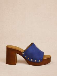 dark blue