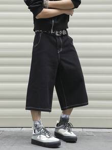 黑色
