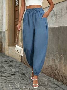 SHEIN LUNE Damen-Freizeithose aus blauem Denim mit Crinkle-Struktur, elastischem Bund, lockerem Harem-Schnitt, Taschen, Umschlagbündchen, figurschmeichelnd, gekürzt, für den Herbst und Urlaub - Blau - Übersicht 7