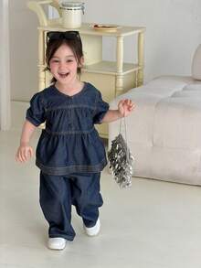 DAZY Set Denim Kasual Gaya Korea Leher Bulat untuk Bayi/Balita (Perempuan) - Medium Wash - View 7