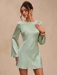SHEIN BAE Autumn Women's Solid Sage Green Long Sleeve Backless Fitted A-Line Exquisite Mini Dress, Party Night Out Dress, Vacation Dress, Birthday Dress, Sexy - Green - View 2