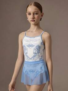 SHEIN 两件套女童舞蹈服，包括一件甜美的白色吊带紧身衣和一条连体芭蕾舞裙，可调节肩带拼接网纱，优雅图案设计，适合芭蕾舞考试和舞台表演，高弹柔软亲肤。 - 白色 - 查看 2