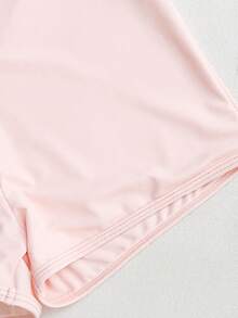 SHEIN Swim 女款夏季新款海灘套裝，無袖圓領對比飾邊抽繩側開比基尼套裝搭配黑色休閒度假短褲 - 粉色 - 查看 6