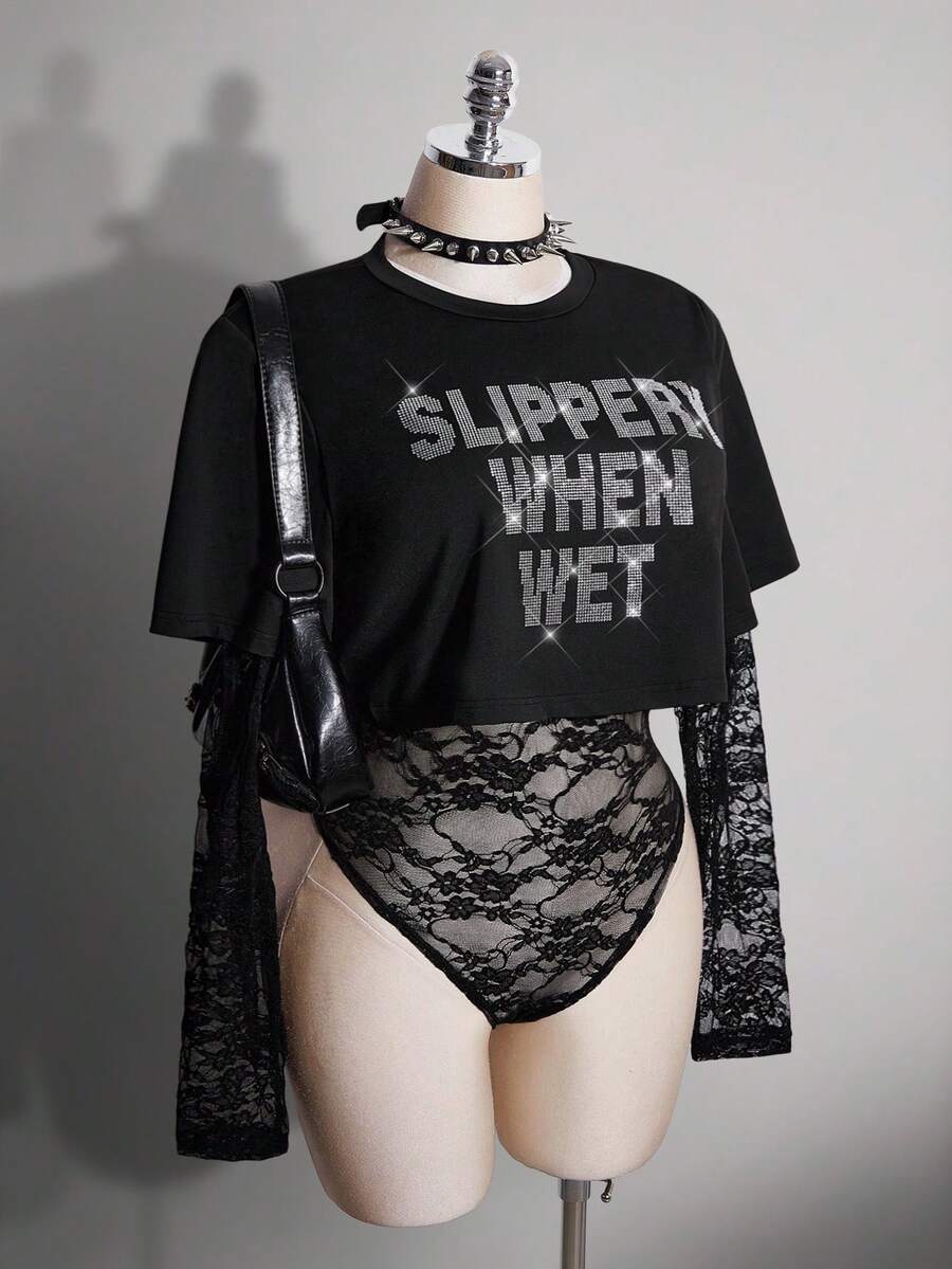 SHEIN ICON Body 2 en 1 de mujer talla grande estilo Y2K sexy con encaje, estampado de eslogan y diseño punk streetwear - Negro - Ver 1