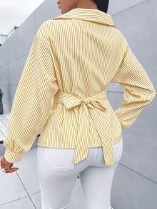 SOLERSUN 女款休閒通勤條紋綁帶襯衫 - 芥末黃 - 查看 3