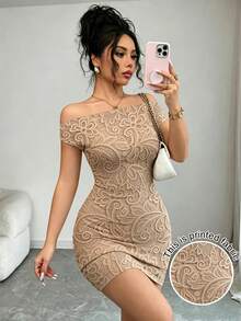 Selianne 女款夏季優雅仿蕾絲印花露肩修身短洋裝 - 卡其色 - 查看 1
