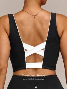 GLOWMODE Áo tank dáng ngắn FeatherFit™ Sporty Flow lưng chéo, viền tương phản, có cúp ngực tháo rời, tác động thấp, size lớn, cho yoga, pilates, studio và hoạt động hàng ngày - màu đen - Xem 3