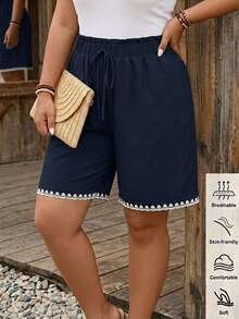 Comfylo Plus Size Women's Ruffle Hem Waist Tie Floral Trim Shorts - Navy Blue - View 5