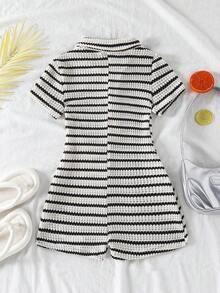 SHEIN Sparklyn 少女条纹纽扣半开襟短袖休闲连体衣 - 黑與白 - 查看 2