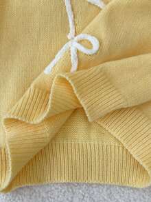 SHEIN Genkimix Kids 青少年女孩毛衣，奶油黃圓領套頭衫，3D刺繡白色蝴蝶結，柔軟針織上衣，可愛甜美極簡長袖，適合秋冬居家、外出、派對、拍照、戶外玩耍 - 黃色 - 查看 5