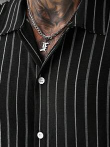 SLATEMANN 男士夏季黑色直條紋休閒度假修身翻領短袖襯衫，儀式穿著 - 黑色 - 查看 5